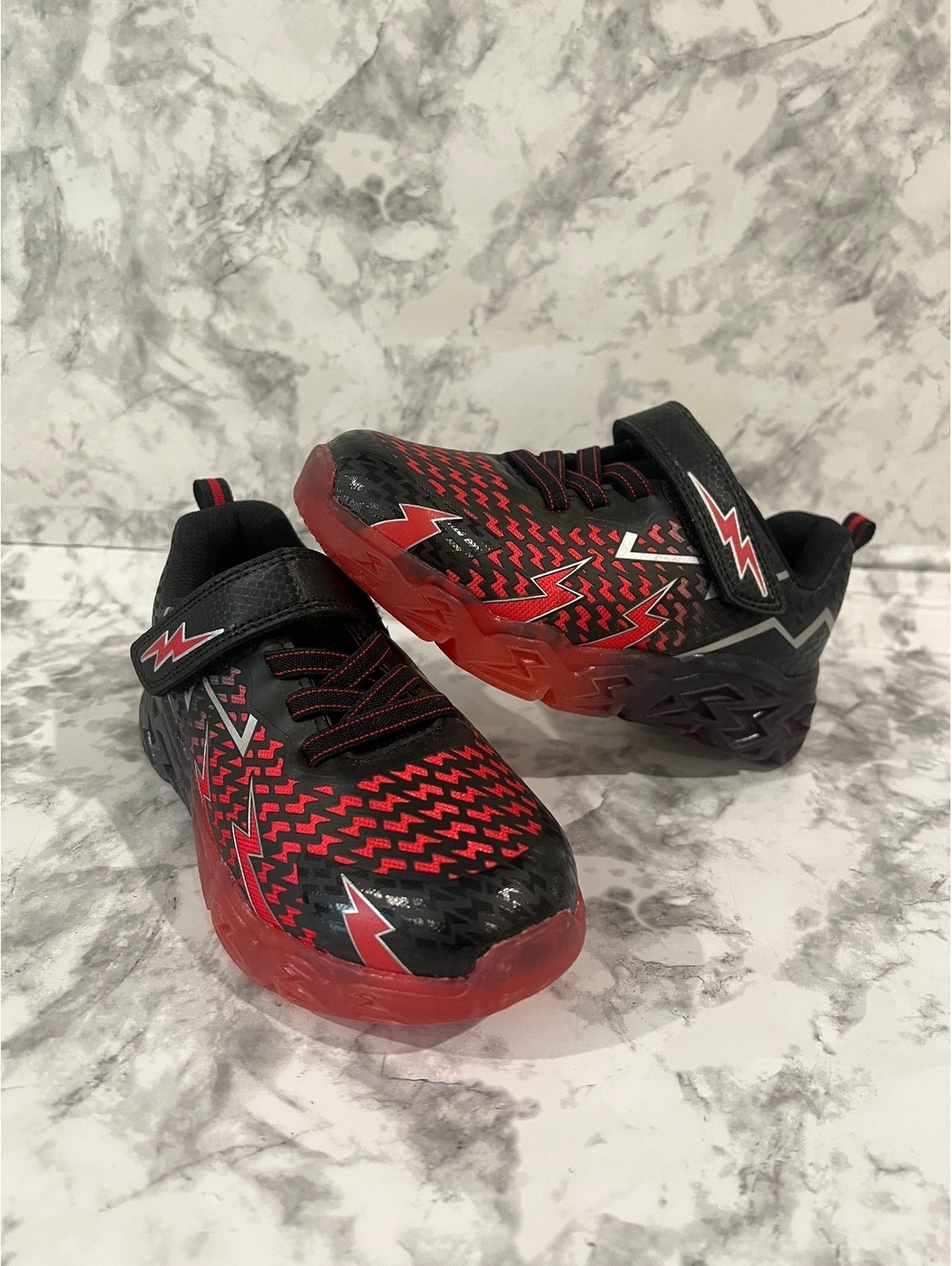 Athletic Works  Kids Light-Up Athletic Sneakers Size 1